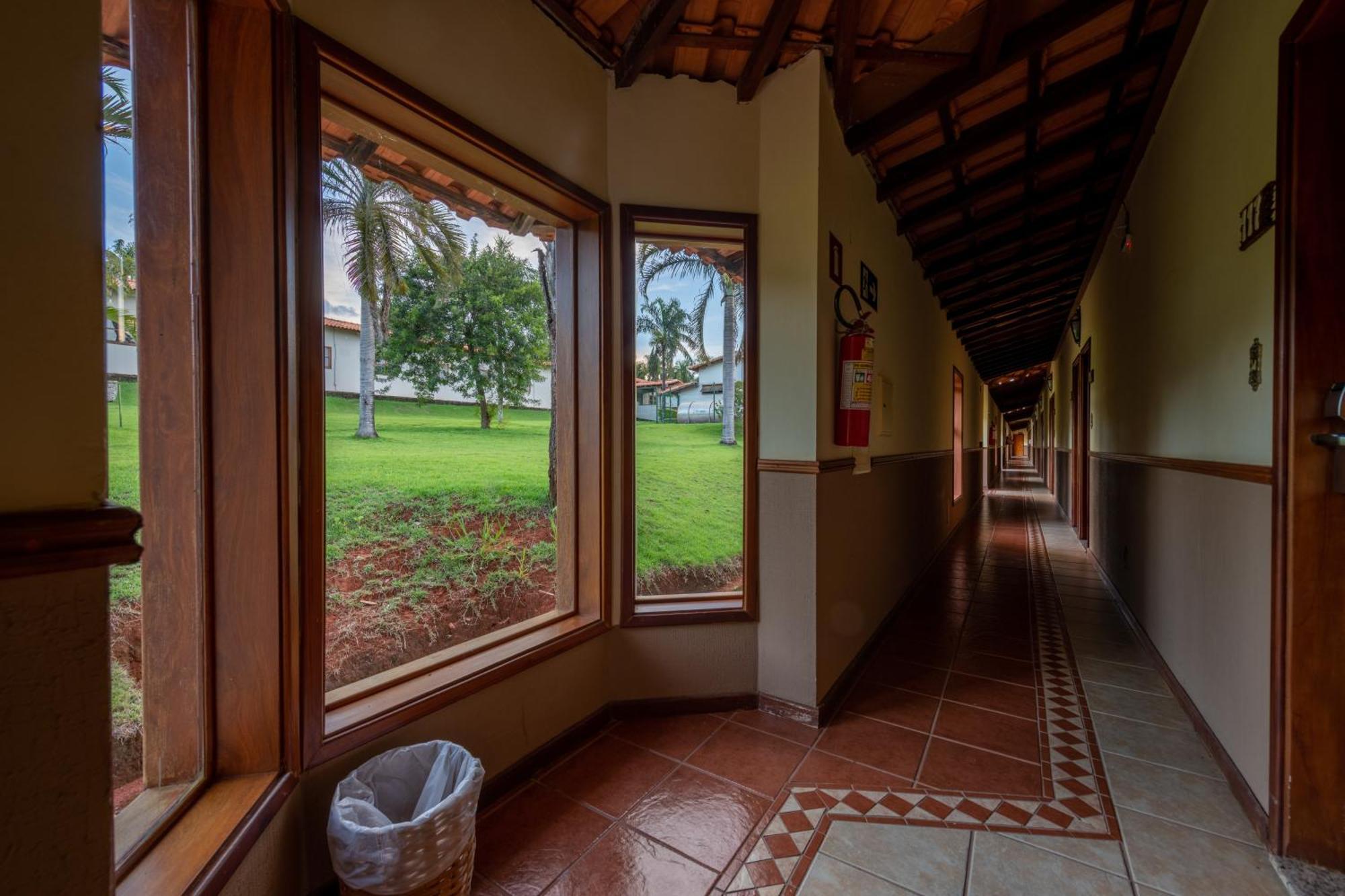 Obba Coema Village Hotel Capitólio المظهر الخارجي الصورة