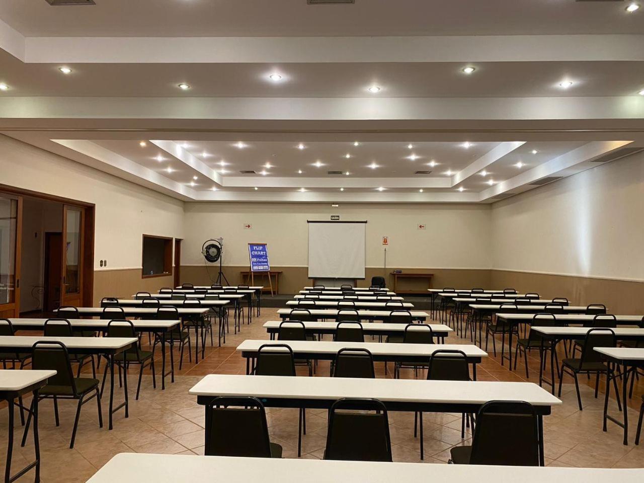 Obba Coema Village Hotel Capitólio المظهر الخارجي الصورة